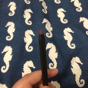 Mac Pro longwear lip pencil